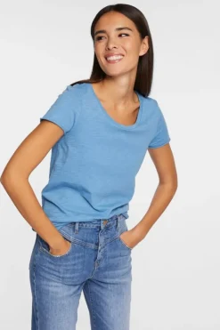 Rich & Royal T-Shirts<T-Shirt