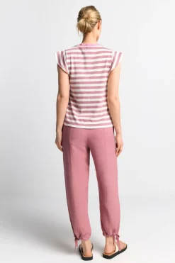 Rich & Royal T-Shirts<T-Shirt