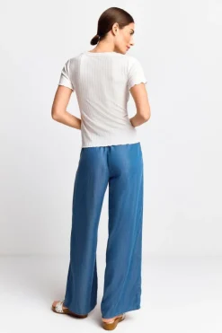 Rich & Royal T-Shirts<T-Shirt